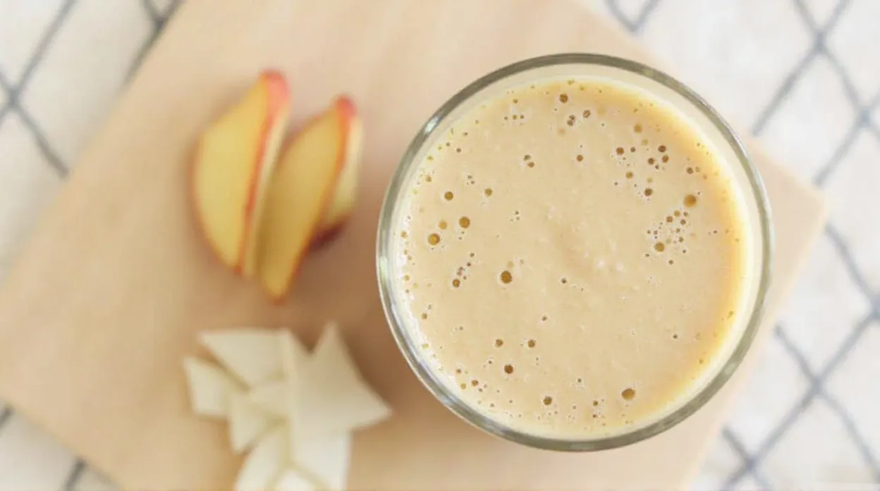 Apple Ginger Detox Smoothie