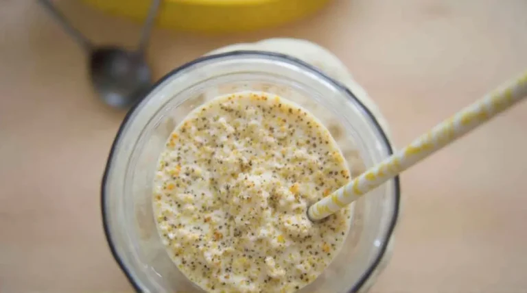 Chia Seed Banana Smoothie