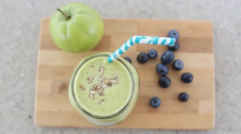 Green Berry Blast Smoothie