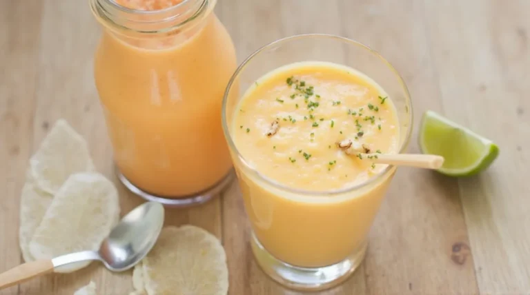 Papaya Lime Zest Smoothie