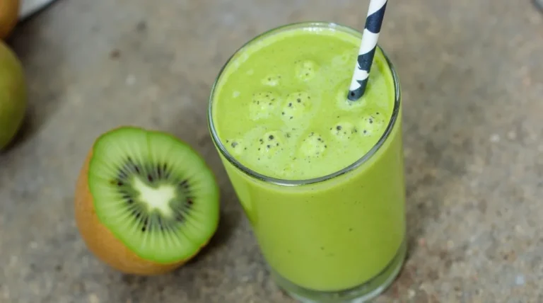 Spinach Kiwi Energy Smoothie