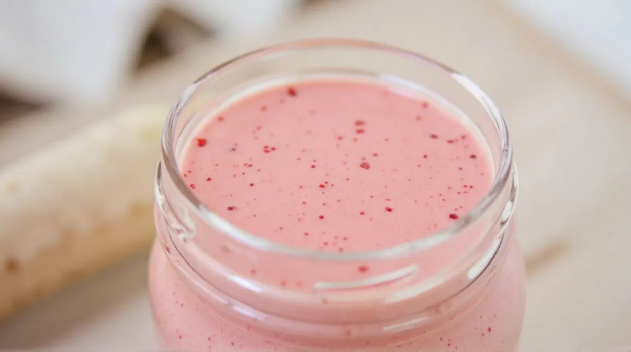 Strawberry Banana Yogurt Smoothie