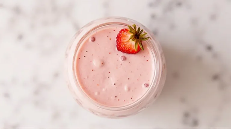 Strawberry Coconut Cream Keto Smoothie